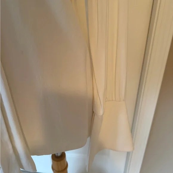 Alexis Cream Tie-Front Blouse - Picture 5 of 7